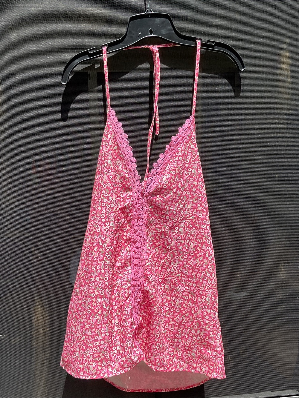 Pink Floral Lace-Trim Tank Top